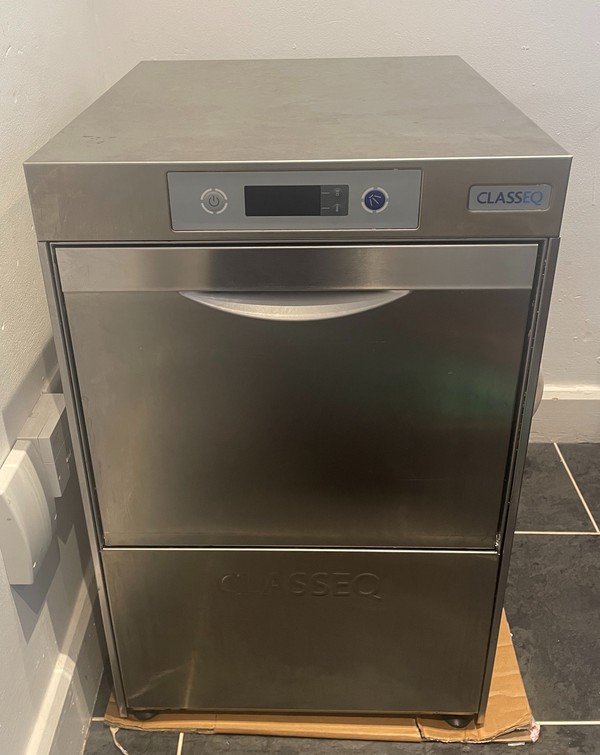 Secondhand Classeq Glass Washer For Sale