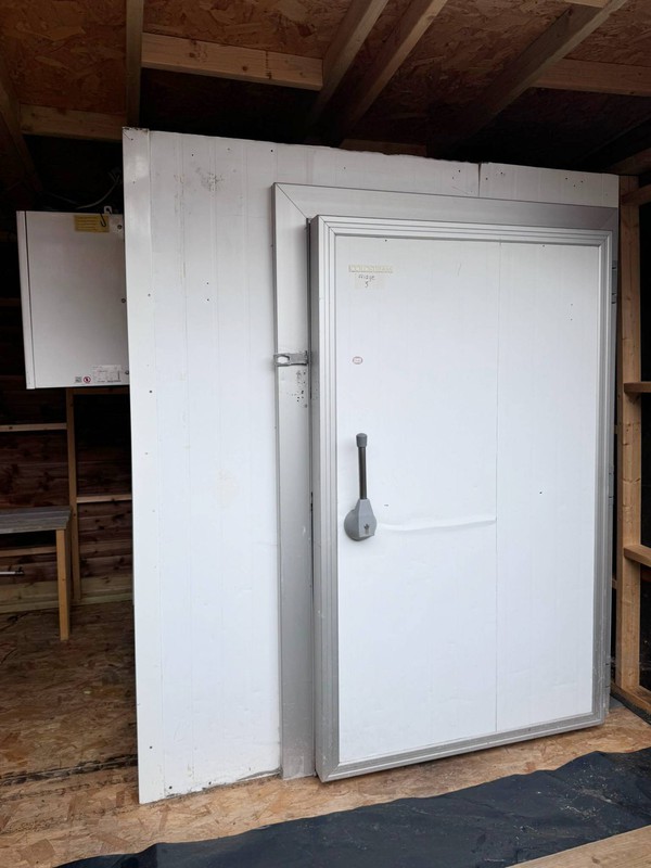 Walk in fridge for sale - Bedfordshire