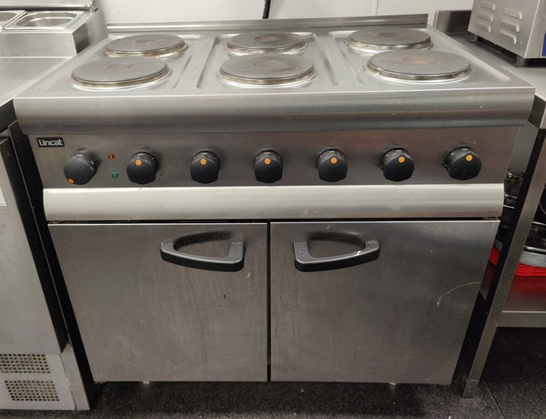 Secondhand Lincat 6 Burner Electric Oven For Sale