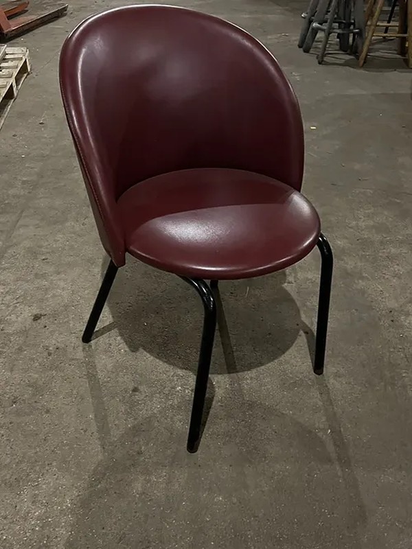 Secondhand 18x Burgundy Leather Tub Chair