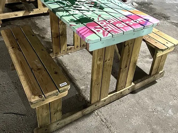 Secondhand Picnic Table And Benches 6 Seater