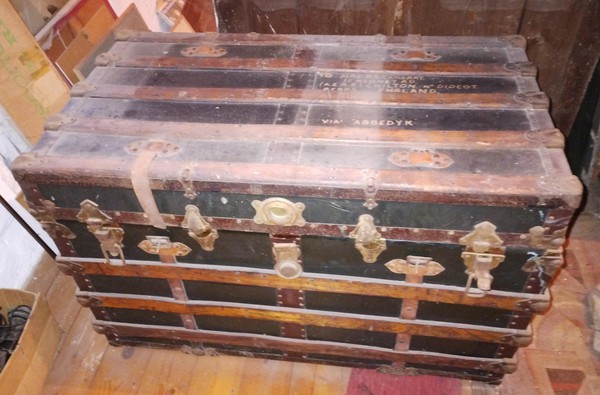 1940's Steamer Trunk For Sale