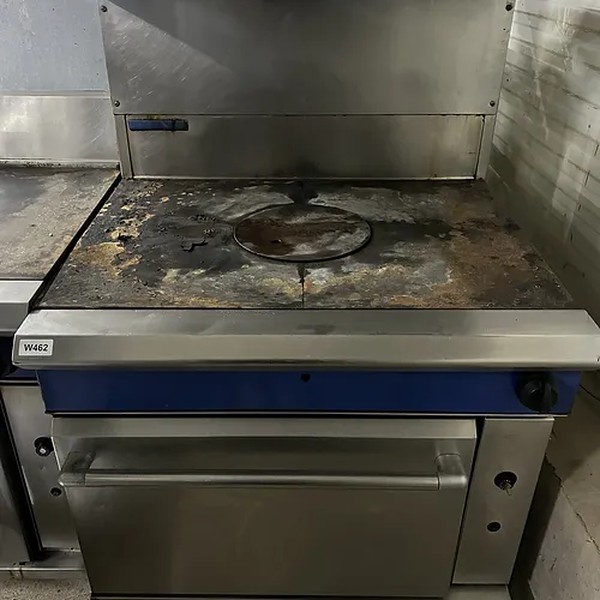 Secondhand 2x Oven With Flat Top Griddle For Sale