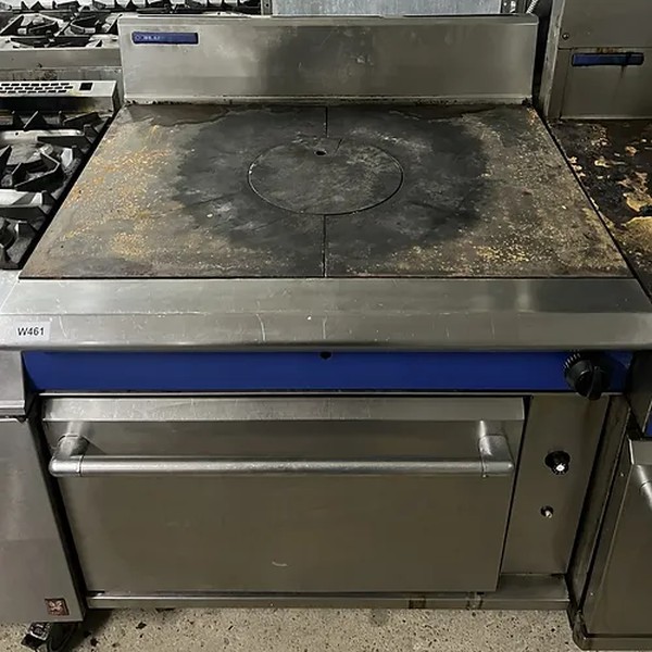 Secondhand Used 2x Oven With Flat Top Griddle For Sale