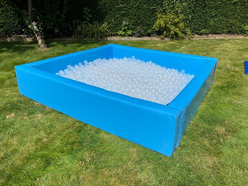 Giant Ball Pit - 8ft x 8ft (with loads of extra balls) Giant Ball Pit - 8ft x 8ft (with loads of extra balls)