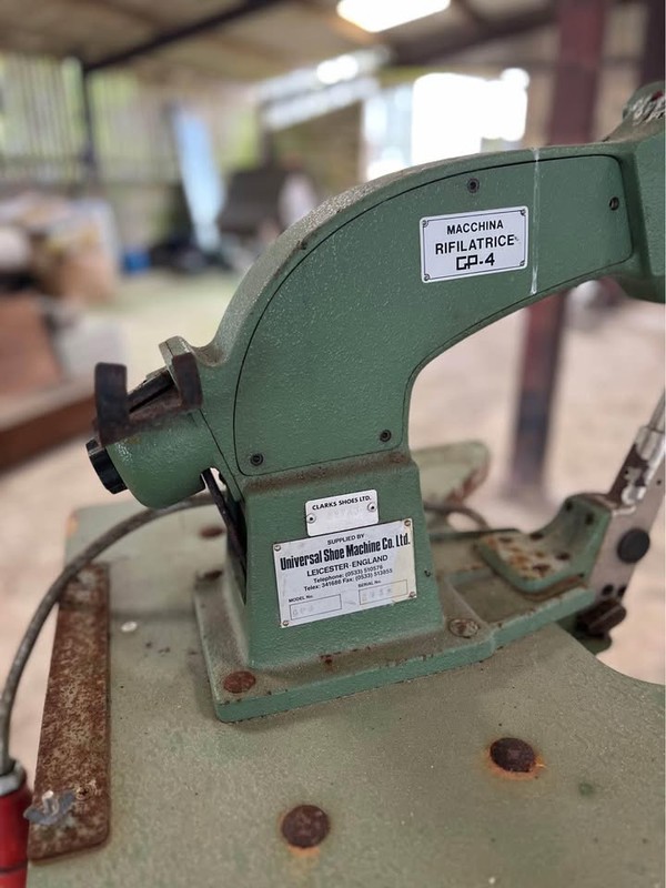 GP4 Leather trimming machine