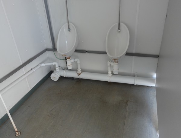 Secondhand Used 21' x 9' Anti Vandal 2+1 Toilet And Shower