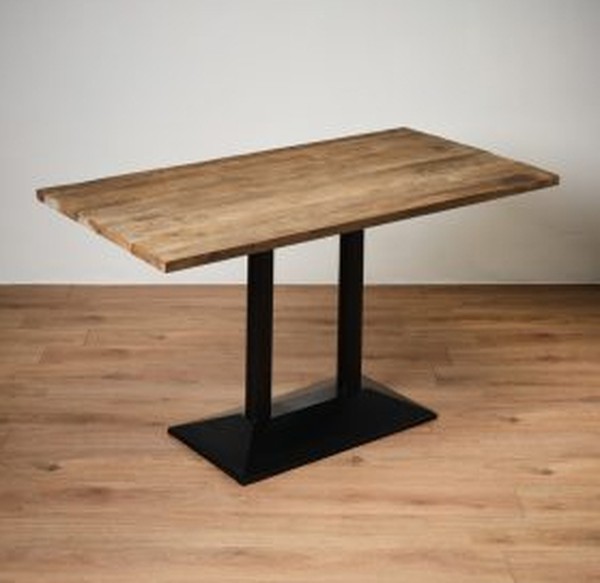 New 20x Rustic Elm Cafe/Dining Tables For Sale