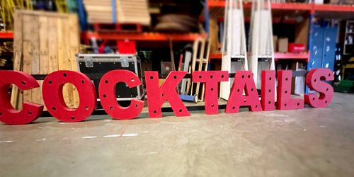 Cocktails wooden letters Cocktails wooden letters