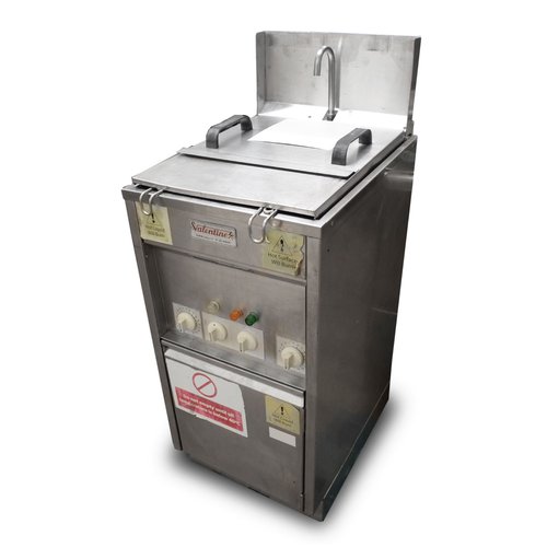 Valentine Single Tank, Double Basket Fryer (Ref: RHC8648) Valentine Single Tank, Double Basket Fryer (Ref: RHC8648)