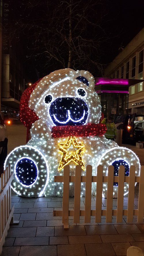 Giant Light up Teddy Bear 3m high Giant Light up Teddy Bear 3m high