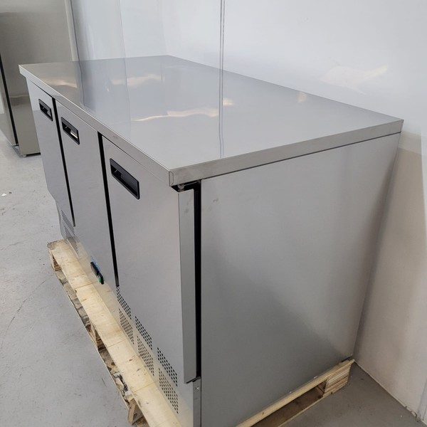 New B Grade Polar Triple Door Stainless Bench Fridge 368Ltr G622