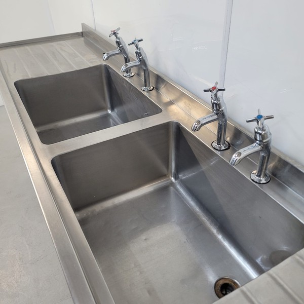 Secondhand Double Bowl Stainless Sink For Sale