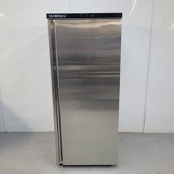 New B Grade Diaminox Single Upright Freezer 550Ltr DX600SF For Sale