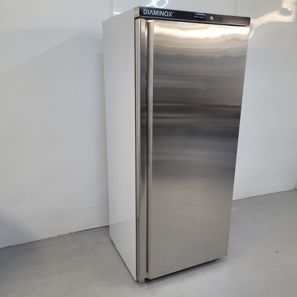 B Grade Diaminox Single Upright Freezer 550Ltr DX600SF For Sale