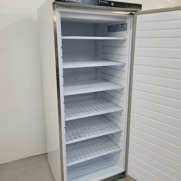 Diaminox Single Upright Freezer 550Ltr DX600SF For Sale