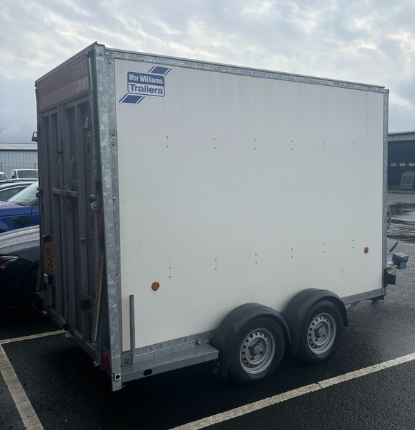 Ifor Williams BV105 Box Trailer 7ft Tall