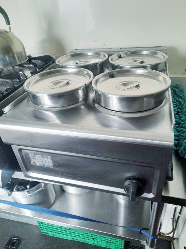 Four pot bain marie