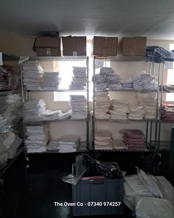 3,000 Item Parcel of Linen Stock For Sale