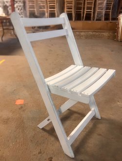 Used 200x Wooden Folding Chairs