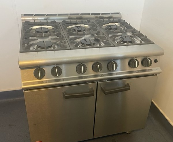 Secondhand Falcon 6 Burner Dominator Plus Oven Range G3101 For Sale