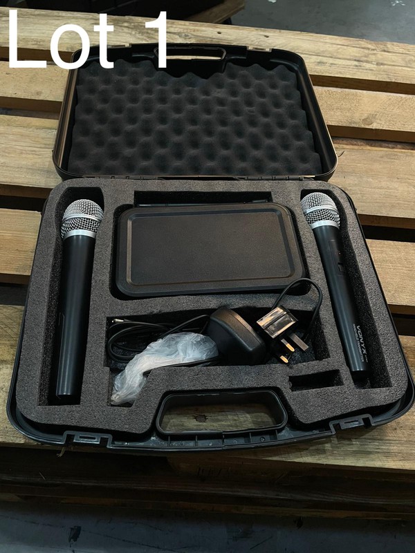 Used 2x Vonyx Dual Wireless Microphones For Sale