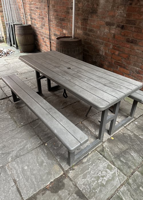 Secondhand Composite Outdoor Bar Table For Sale Secondhand Composite Outdoor Bar Table For Sale