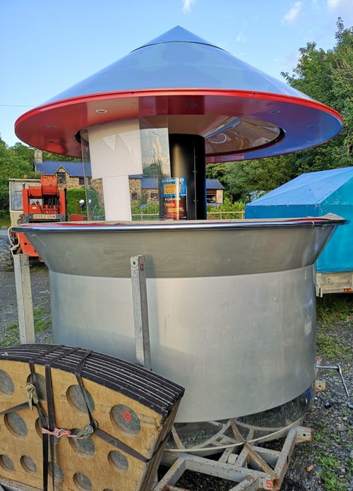 Round catering unit / pod for sale Round catering unit / pod for sale