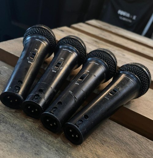 4x Behringer Switched Microphones For Sale 4x Behringer Switched Microphones For Sale