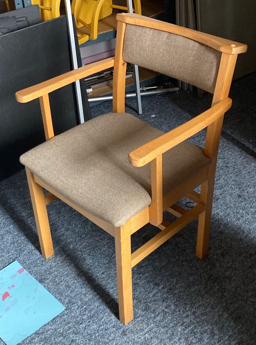 Secondhand Chairs and Tables Church Pews and Chairs