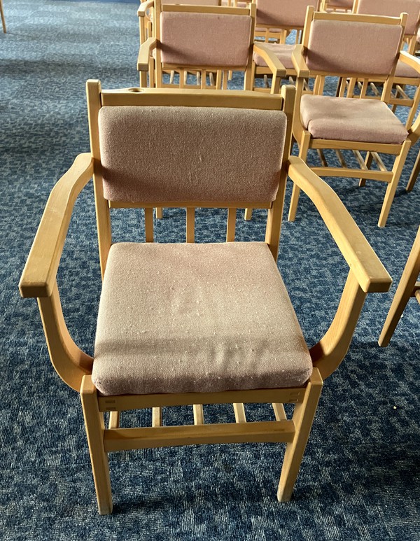 Secondhand 175x Church And Arm Chairs