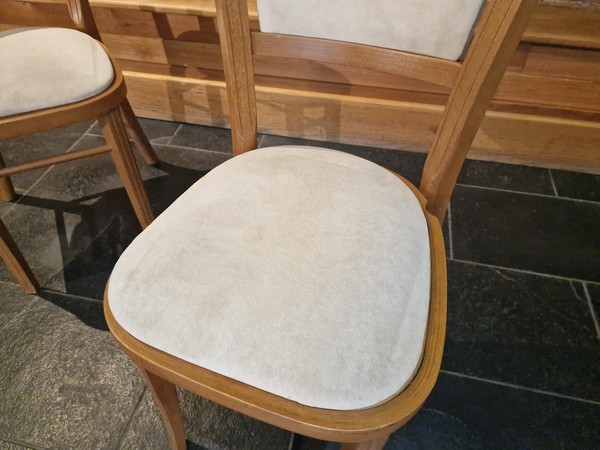 Secondhand Used 150x Padded Back Banqueting Chairs