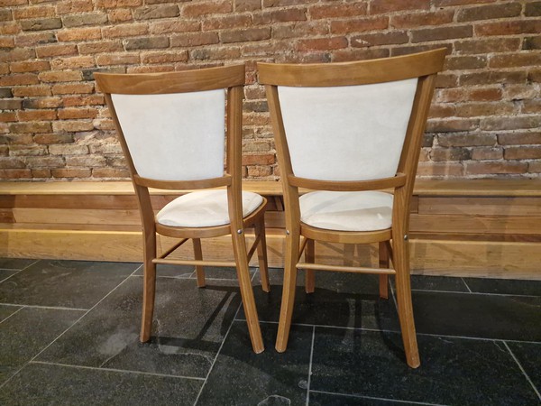 Used 150x Padded Back Banqueting Chairs