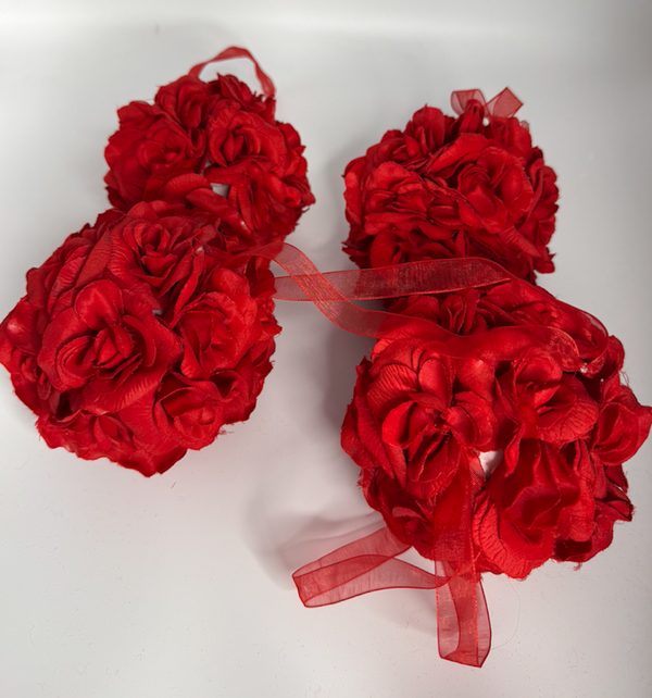 Red rose hanging balls for sale