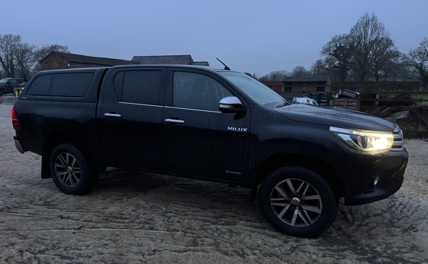 Secondhand Used 2017 Toyota Hilux Invincible Manual For Sale