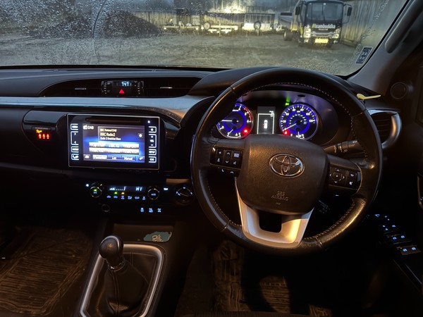 Used 2017 Toyota Hilux Invincible Manual