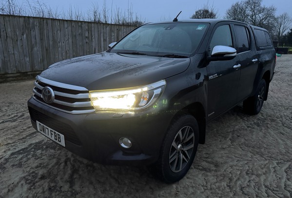 Used 2017 Toyota Hilux Invincible Manual For Sale