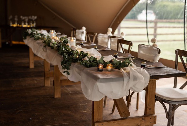 Secondhand 24x 8ft x 3ft Rustic Trestle Tables For Sale