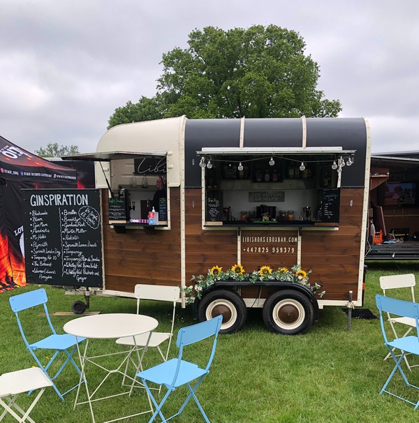 Secondhand Used Bespoke Rice Horsebox Bar For Sale