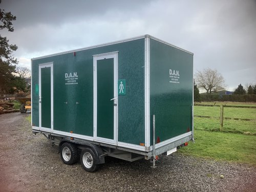 Secondhand 2+1 Toilet Trailer For Sale Secondhand 2+1 Toilet Trailer For Sale