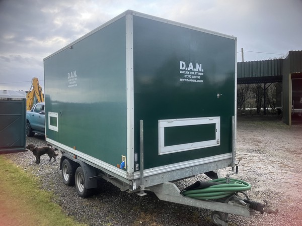 Secondhand 2+1 Toilet Trailer For Sale