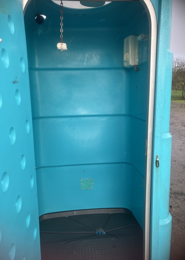 Secondhand Single Portable Shower For Sale