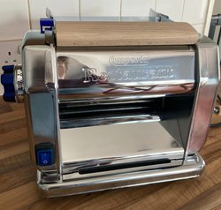 Imperia Electric Pasta Machine With Spaghetti, Fettucine Cutters For Sale