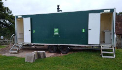 Secondhand Used 6 Cubicle Mobile Shower Block For Sale Secondhand Used 6 Cubicle Mobile Shower Block For Sale