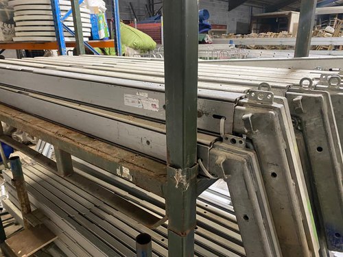Secondhand 12m Roof Beams and Legs For Sale Secondhand 12m Roof Beams and Legs For Sale