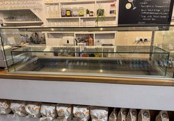 Secondhand Used XL Refrigerators Deli Drop In Display For Sale