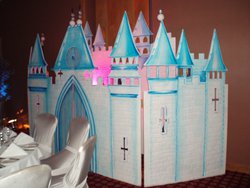 Secondhand Winter Wonderland Giant Ice Palace Prop For Sale