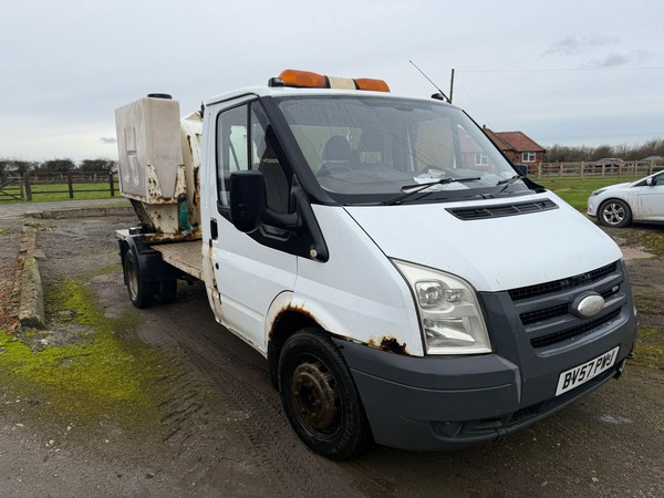 3.5T Vacuum tank van