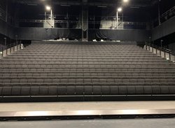 Secondhand Used Indoor 480 Seats Modular Grandstand For Sale