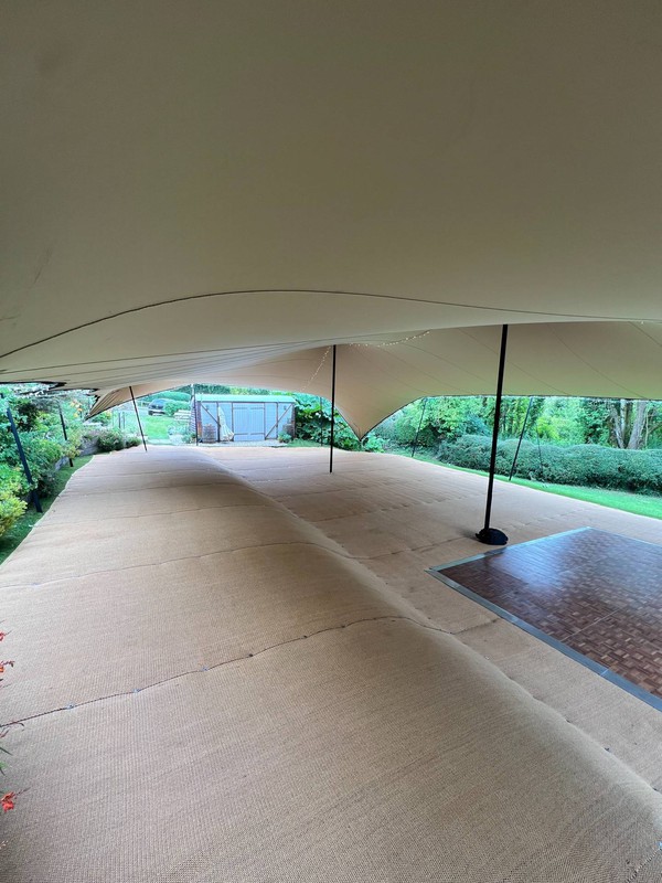 Stretch tent with dance floor